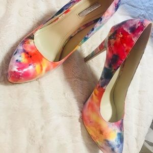 Floral platform heels size 9